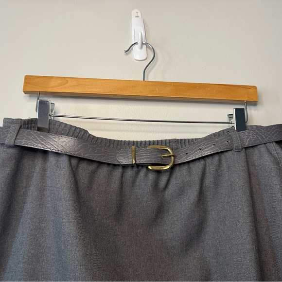 VTG Alfred Dunner Gray Pencil Skirt w/ Matching Belt- Size 18 Made in the U.S.A. - Picture 4 of 6